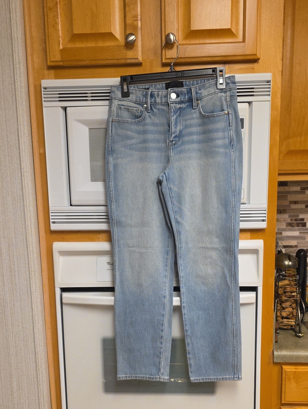 White House Black Market Straight Leg Light Blue Jeans, Size 2
